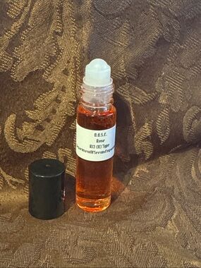 Rose 1/3 Oz Unisex Fragrance Oil Roll-On